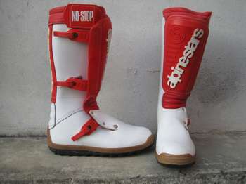 ALPINESTAR STIVALI PELLE MOTO CROSS, Tg 40 :: Ausonia Schio - Mercatino  dell'auto d'epoca e della moto d'epoca ::